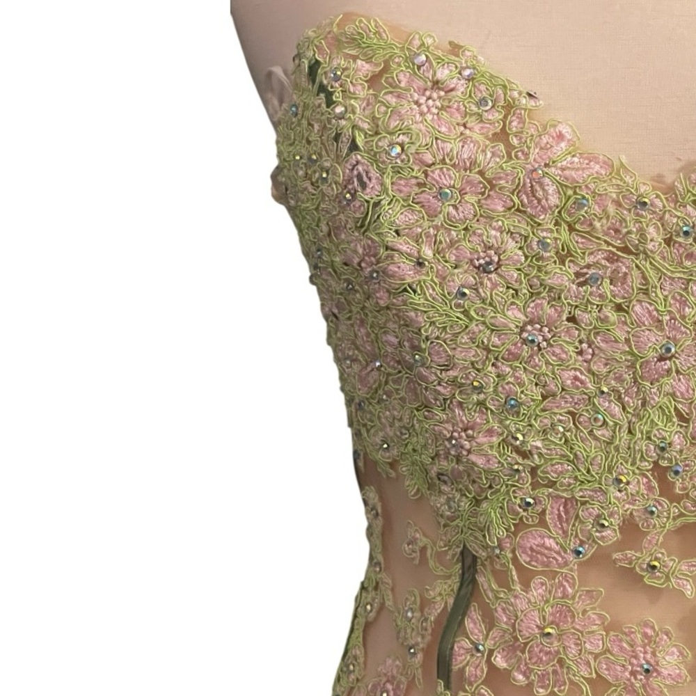 Jovani Green Iridescent‎ Strapless Ball Gown Corset Lace Pageant Dress Size 4 - Picture 7 of 16